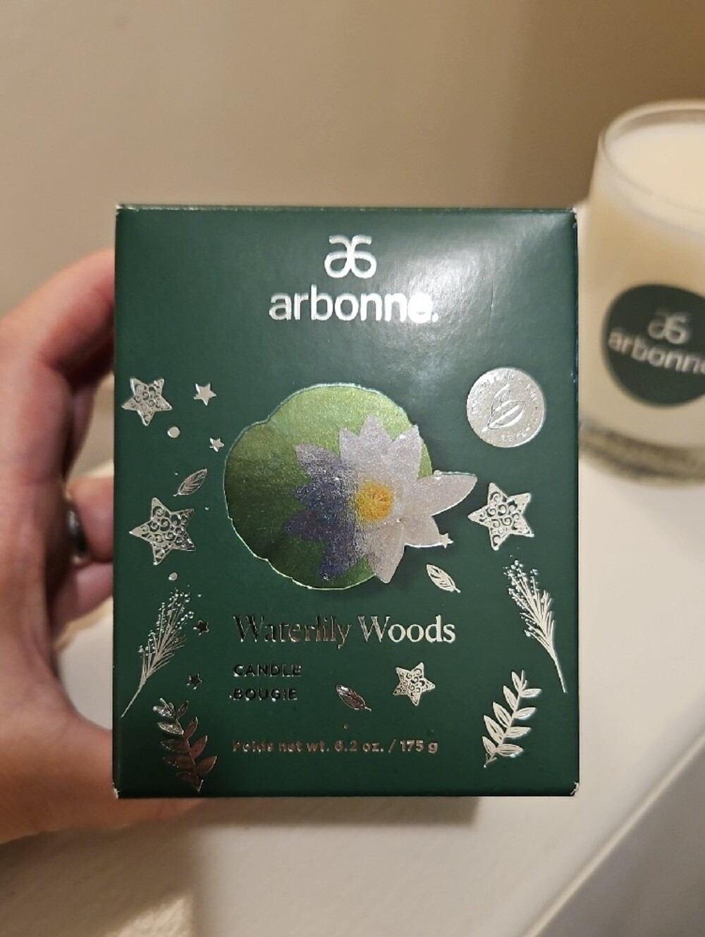 Arbonne Waterlily Woods Candle - Cream & Forest Green - Picture 5 of 7